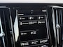 Volvo V60 2.0 T6 Recharge 350pk AWD R-Design Plus Dark | Long range | Trekhaak wegklapbaar | Pilot assist | Adaptieve cruise | Stoelverwarming | Camera | Sportstoelen half leder met memory | 19 inch velgen | Navigatie | Apple CarPlay | DAB | Keyless | Full-LED | Sfeerverlichting | Elektrische achterklep | Recent onderhouden