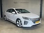 Hyundai Ioniq Premium EV - SOH 95,1% - Pano - Leder - CarPlay - ACC - Airco - v+a stoelverwarming