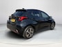 Toyota Yaris 1.5 Hybrid 115 Dynamic | Parkeersensoren | Stoel- + stuurverwarming | Navigatie | Dode hoek detectie | LED koplampen |