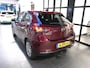 Mazda 2 Skyactiv-G 90 6MT Luxury met I-activsense *Trekhaak* *Dealeronderhouden* *All-in prijs*