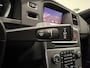 Volvo V60 1.5 T3 Summum | Trekhaak | Leder | Stoel- & Stuurverwarming | Adaptieve Cruise Control | Dode-hoek detectie | Parkeersensoren voor en achter
