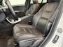 Volvo V60 1.5 T3 Summum | Trekhaak | Leder | Stoel- & Stuurverwarming | Adaptieve Cruise Control | Dode-hoek detectie | Parkeersensoren voor en achter