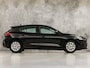 Ford Focus 1.0 EcoBoost Sport (APPLE CARPLAY, GROOT NAVI, CLIMATE, CAMERA, SPORTSTOELEN, CRUISE, PARKEERSENSOREN, NIEUWSTAAT)