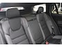 Volvo V60 T6 350PK Plug-in hybrid AWD Plus Dark | Bowers&Wilkins high-end audio | Panoramadak met schuif/-kantelfunctie | Adaptive Cruise Control & Pilot Assist | Verwarmbare voorstoelen + stuurwiel | 360 graden Camera | 19 inch Lichtmetalen wielen