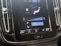 Volvo XC40 1.5 T4 Recharge R-Design 211 PK | Stoelverwarming | Dealeronderhouden | Camera |
