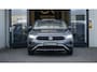 Volkswagen T-Roc 1.5 TSI Life AUTOMAAT|ACC|BEATS|CAMERA|CARPLAY|DAB|KEYLESS|STOEL STUURVERWARMING