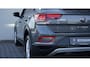 Volkswagen T-Roc 1.5 TSI Life AUTOMAAT|ACC|BEATS|CAMERA|CARPLAY|DAB|KEYLESS|STOEL STUURVERWARMING
