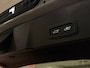 Volvo EX40 Single Motor Plus 70 kWh | 100% SoH | Adaptieve Cruise Control | Stoel en Stuurwielverwarming | Parkeercamera | Pilot Assist | BLIS Dode Hoek Detectie | Microtech / Alcantara bekleding met wit stiksel en bies | Zitting verlenging voorstoelen | Google Infotainment | Warmtepomp | 19 Inch | Keyless Drive | Parkeersensoren voor+achter | Elektrisch bedienbare achterklep | DAB Radio | Apple Carplay/Android Auto | Draadloos telefoon opladen | Volvo On Call met mobiele App functie | Vapour Grey Metallic |