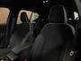 Volvo EX40 Single Motor Plus 70 kWh | 100% SoH | Adaptieve Cruise Control | Stoel en Stuurwielverwarming | Parkeercamera | Pilot Assist | BLIS Dode Hoek Detectie | Microtech / Alcantara bekleding met wit stiksel en bies | Zitting verlenging voorstoelen | Google Infotainment | Warmtepomp | 19 Inch | Keyless Drive | Parkeersensoren voor+achter | Elektrisch bedienbare achterklep | DAB Radio | Apple Carplay/Android Auto | Draadloos telefoon opladen | Volvo On Call met mobiele App functie | Vapour Grey Metallic |