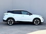 Nissan Qashqai 1.3 MHEV Xtronic N-Connecta / Fabrieksgarantie tot 04-2028 / Panoramadak / Cold Pack / Pack Easy / Trekgewicht 1800 kg / Elektrische achterklep / Rondomzicht camera / Adaptief cruise control / Stuur- Stoel & Voorruit verwarming /