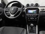 Suzuki Vitara 1.6 High Executive (PANORAMADAK, APPLE CARPLAY, NAVIGATIE, CAMERA, GETINT GLAS, SPORTSTOELEN, STOELVERWARMING, TREKHAAK, ADAPTIVE CRUISE, NIEUWSTAAT)
