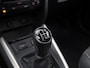 Suzuki Vitara 1.6 High Executive (PANORAMADAK, APPLE CARPLAY, NAVIGATIE, CAMERA, GETINT GLAS, SPORTSTOELEN, STOELVERWARMING, TREKHAAK, ADAPTIVE CRUISE, NIEUWSTAAT)