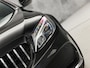 Mercedes-Benz C-klasse 180 AMG Sport 156Pk Automaat (NAVIGATIE, CAMERA, LEDER, ZWART HEMEL, STOELVERWARMING, SPORTSTOELEN, GETINT GLAS, NIEUWSTAAT)