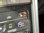 Volkswagen T-Roc 1.5 TSI Life / AUTOMAAT/ PARK. SENSOREN/ DODE HOEK/ IQ. LIGHT/ STOELVERWARM./ DIGITAL DASHBOARD/ ADAPT. CRUISE/ APP CONNECT/ NAVI/ CLIMA/ DAB/ 16" LMV