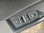 Volkswagen T-Roc 1.5 TSI Life / AUTOMAAT/ PARK. SENSOREN/ DODE HOEK/ IQ. LIGHT/ STOELVERWARM./ DIGITAL DASHBOARD/ ADAPT. CRUISE/ APP CONNECT/ NAVI/ CLIMA/ DAB/ 16" LMV