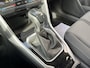 Volkswagen T-Roc 1.5 TSI Life / AUTOMAAT/ PARK. SENSOREN/ DODE HOEK/ IQ. LIGHT/ STOELVERWARM./ DIGITAL DASHBOARD/ ADAPT. CRUISE/ APP CONNECT/ NAVI/ CLIMA/ DAB/ 16" LMV