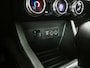 Renault Clio 1.6 E-Tech Hybrid 145 Evolution | Airco | Navigatie | Parkeersensor | Cruise | Lichtmetaal | Apple CarPlay & Android Auto |