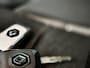 Renault Clio 1.6 E-Tech Hybrid 145 Evolution | Airco | Navigatie | Parkeersensor | Cruise | Lichtmetaal | Apple CarPlay & Android Auto |