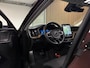 Volvo XC60 T6 AWD Recharge Ultra Dark | Facelift | Luchtvering | Trekhaak | All Season Banden | 360° Camera | Head-Up Display | Harman Kardon | Adaptieve Cruise Control | Stoelverwarming voor+achter | Stuurwielverwarming | Full LED Meesturende koplampen | Pilot Assist | BLIS Dode Hoek Detectie | Elektrische voorstoelen geheugen | Quilted Nordico bekleding | Zitting verlenging voorstoelen | Lederen Dashboard | Schuifdak | 20 Inch | Google Infotainment | Keyless Drive | Privacy Glass | Parkeersensoren voor+achter | Elektrisch bedienbare achterklep | DAB Radio | Apple Carplay/Android Auto | Draadloos telefoon opladen | Volvo On Call met mobiele App functie | Mulberry Red Metallic |