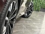 Volvo XC60 T6 AWD Recharge Ultra Dark | Facelift | Luchtvering | Trekhaak | All Season Banden | 360° Camera | Head-Up Display | Harman Kardon | Adaptieve Cruise Control | Stoelverwarming voor+achter | Stuurwielverwarming | Full LED Meesturende koplampen | Pilot Assist | BLIS Dode Hoek Detectie | Elektrische voorstoelen geheugen | Quilted Nordico bekleding | Zitting verlenging voorstoelen | Lederen Dashboard | Schuifdak | 20 Inch | Google Infotainment | Keyless Drive | Privacy Glass | Parkeersensoren voor+achter | Elektrisch bedienbare achterklep | DAB Radio | Apple Carplay/Android Auto | Draadloos telefoon opladen | Volvo On Call met mobiele App functie | Mulberry Red Metallic |