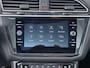 Volkswagen Tiguan 1.4 TSI ACT Highline | Trekhaak | R-Line | Panoramadak | Lederen Bekl. |