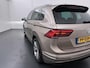 Volkswagen Tiguan 1.4 TSI ACT Highline | Trekhaak | R-Line | Panoramadak | Lederen Bekl. |