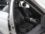 Mercedes-Benz GLC 200 Advantage | Trekhaak | Panoramadak | Night | Achteruitrijcamera | Stoelverwarming |