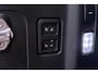 Land Rover Defender 110 P300e X-Dynamic HSE | Meridian Surround | ClearSight | Koelbox | Head-Up | Panoramadak | Trekhaak