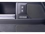Land Rover Defender 110 P300e X-Dynamic HSE | Meridian Surround | ClearSight | Koelbox | Head-Up | Panoramadak | Trekhaak