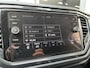 Volkswagen T-Roc 1.5 TSI Sport / AUTOMAAT/ CAMERA/ PARK. SENSOREN/ LED/ ADAPT. CRUISE/ DODE HOEK/ DIGITAL DASHBOARD/ APP CONNECT/ NAVI/ CLIMA/ DAB