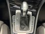 Volkswagen Golf 1.4 TSI Highline R-Line DSG PANORAMADAK VIRTUAL DISPLAY APPLE CARPLAY NAVIGATIE PDC CRUISE STOELVERWARMING AIRCO