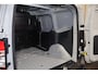 Ford Transit Courier E-Transit Limited 44 kWh Navigatie Airco