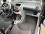Peugeot 107 1.0-12V Millesim 200 automaat / bj.2011 / kleur: zwart/ 5 deurs / airco / sportvelgen / APK 07/2027 / NAP 199491 km.