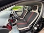 Volkswagen Up! 1.0 BMT high up! COLOUR / LM / MISTLAMPEN / CRUISE