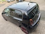Volkswagen Up! 1.0 BMT high up! COLOUR / LM / MISTLAMPEN / CRUISE