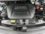 Peugeot e-2008 EV 136pk GT 50 kWh Automaat | Navigatie | Climate Control | Cruise Control | Camera | 18"LMV | LED | Keyless Start | Apple Carplay/Android Auto |