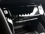 Peugeot e-2008 EV 136pk GT 50 kWh Automaat | Navigatie | Climate Control | Cruise Control | Camera | 18"LMV | LED | Keyless Start | Apple Carplay/Android Auto |