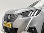 Peugeot e-2008 EV 136pk GT 50 kWh Automaat | Navigatie | Climate Control | Cruise Control | Camera | 18"LMV | LED | Keyless Start | Apple Carplay/Android Auto |