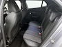 Peugeot e-2008 EV 136pk GT 50 kWh Automaat | Navigatie | Climate Control | Cruise Control | Camera | 18"LMV | LED | Keyless Start | Apple Carplay/Android Auto |