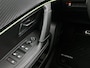 Peugeot e-2008 EV 136pk GT 50 kWh Automaat | Navigatie | Climate Control | Cruise Control | Camera | 18"LMV | LED | Keyless Start | Apple Carplay/Android Auto |