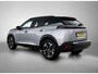Peugeot e-2008 EV 136pk GT 50 kWh Automaat | Navigatie | Climate Control | Cruise Control | Camera | 18"LMV | LED | Keyless Start | Apple Carplay/Android Auto |