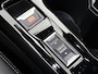 Peugeot e-2008 EV 136pk GT 50 kWh Automaat | Navigatie | Climate Control | Cruise Control | Camera | 18"LMV | LED | Keyless Start | Apple Carplay/Android Auto |