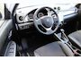 Suzuki Vitara 1.5 Hybrid Style | Trekhaak | Schuif-/ Kanteldak | Stoelverwarming |