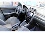 Suzuki Vitara 1.5 Hybrid Style | Trekhaak | Schuif-/ Kanteldak | Stoelverwarming |