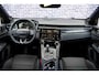 Lynk & Co 01 1.5 Plug-in Hybrid | PHEV | Donkere Hemelbekleding | 360 Graden Camera | Infinity Audio | Panoramadak | Keyless Entry | Elektrische Achterklep | Cruise Control Adaptief | Navigatie | Apple Carplay | Android Auto | Lichtmetalen Velgen 20 inch