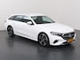 Mercedes-Benz E-klasse Estate 300 e Luxury Line | Achteruitrijcamera | Winter Pakket | 19" lichtmetalen velgen | Apple Carplay |