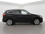 BMW X1 SDRIVE 18D AUT. + PANORAMA | HARMAN/KARDON | LEDER | STOELVERWARMING