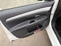 Mitsubishi Outlander 2.0 PHEV instyle / AUTOMAAT / LEER / NAVI / SCHUIFDAK