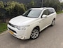 Mitsubishi Outlander 2.0 PHEV instyle / AUTOMAAT / LEER / NAVI / SCHUIFDAK
