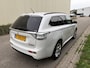 Mitsubishi Outlander 2.0 PHEV instyle / AUTOMAAT / LEER / NAVI / SCHUIFDAK